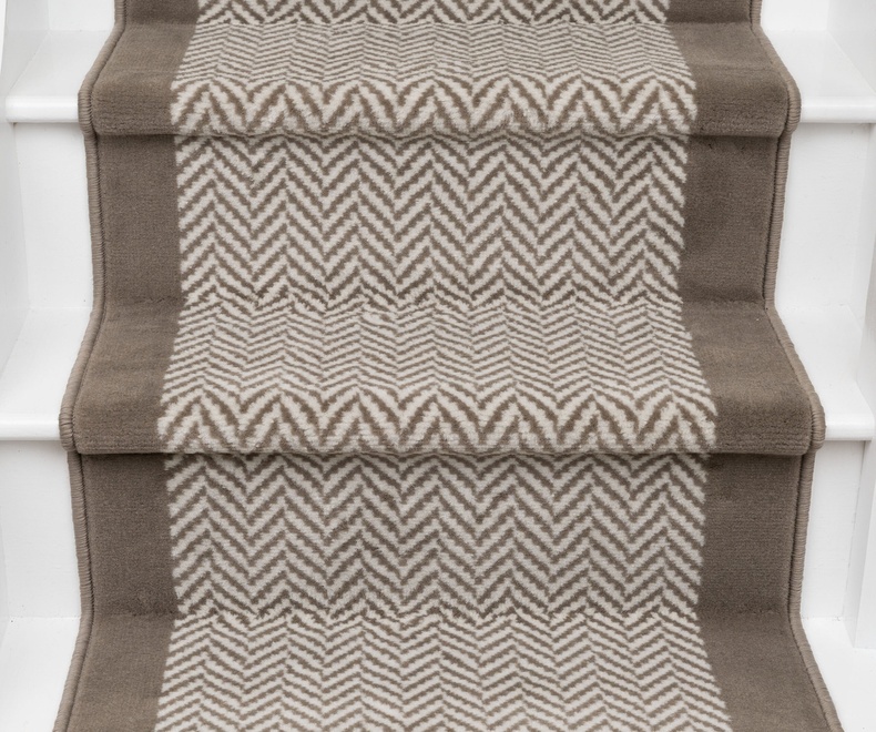 MAESTRO-STAIR-RUNNER-HERRINGBONE-TAUPE_F.jpg MAESTRO HBONE TAUPE - Image 1