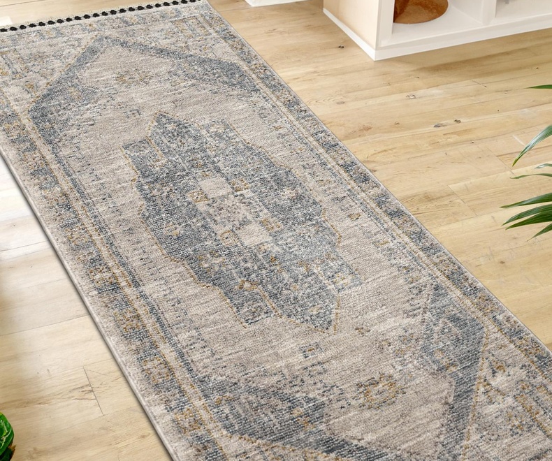 Mateo-Medallion-Blue-Runner_D.jpg MATEO MEDALLION BLUE - Image 1